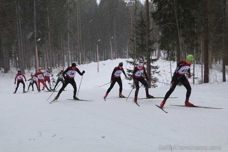 Latvijas biatlona izlases līdera Andreja Rastorgujeva dzimtajā trasē Alūksnes novada ziemas sporta centrā Latvijas biatlona izlases līdera Andreja Rastorgujeva dzimtajā trasē Alūksnes novada ziemas sporta centrā