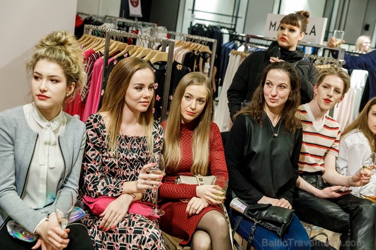 Universālveikals Stockmann rīkoja krāšņas pavasara sezonas atnākšanas svinības, pulcējot vienkopus spilgtas, sabiedrībā zināmas personības jaunās pava Universālveikals Stockmann rīkoja krāšņas pavasara sezonas atnākšanas svinības, pulcējot vienkopus spilgtas, sabiedrībā zināmas personības jaunās pava 248188