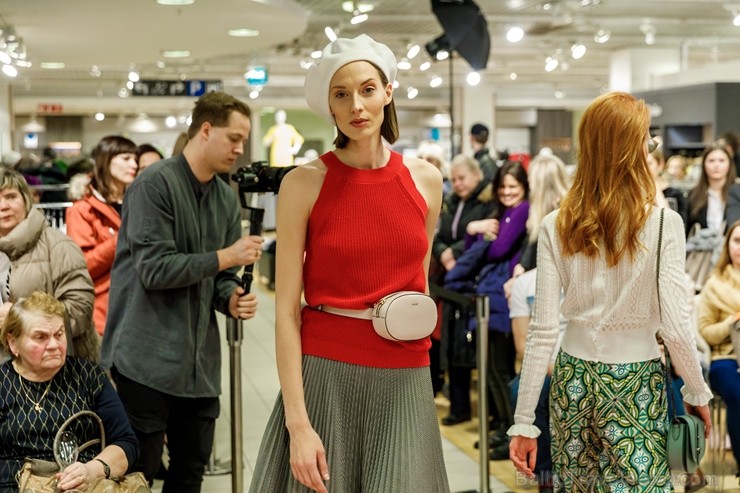 Universālveikals Stockmann rīkoja krāšņas pavasara sezonas atnākšanas svinības, pulcējot vienkopus spilgtas, sabiedrībā zināmas personības jaunās pava Universālveikals Stockmann rīkoja krāšņas pavasara sezonas atnākšanas svinības, pulcējot vienkopus spilgtas, sabiedrībā zināmas personības jaunās pava 248226