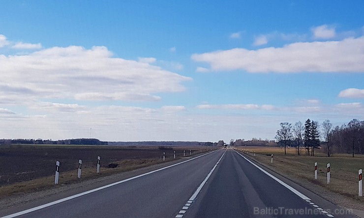 Travelnews.lv ar jauno «Ford Tourneo Custom» no «Sixt Latvija» dodas ceļojumā uz Berlīni 248477