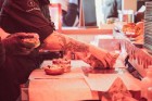 Centrālā Gastro Tirgus kioskā «RAV Burger» prezentē unikālu burgeru