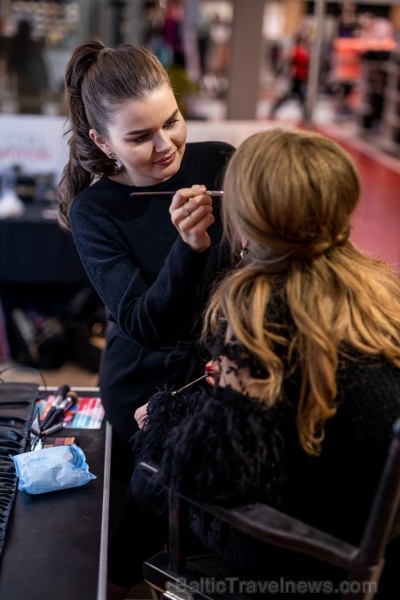 Universālveikalā «Elkor Plaza» uz pavasara skaistuma pasākumu «Expo Beauty Meetup 2019» vienkopus pulcējās vairāk nekā 50 skaistuma industrijas profes Universālveikalā «Elkor Plaza» uz pavasara skaistuma pasākumu «Expo Beauty Meetup 2019» vienkopus pulcējās vairāk nekā 50 skaistuma industrijas profes 249911