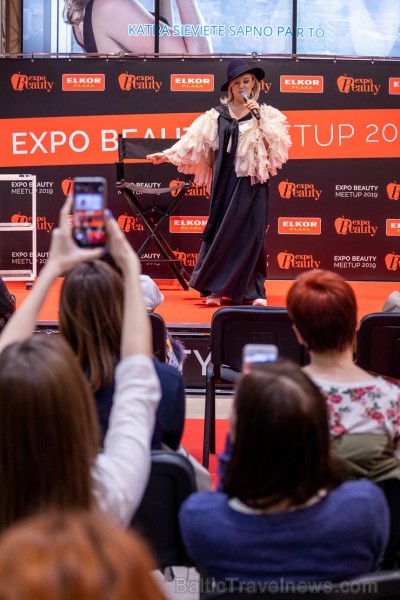 Universālveikalā «Elkor Plaza» uz pavasara skaistuma pasākumu «Expo Beauty Meetup 2019» vienkopus pulcējās vairāk nekā 50 skaistuma industrijas profes Universālveikalā «Elkor Plaza» uz pavasara skaistuma pasākumu «Expo Beauty Meetup 2019» vienkopus pulcējās vairāk nekā 50 skaistuma industrijas profes 249914