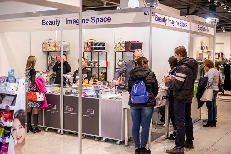 Universālveikalā «Elkor Plaza» uz pavasara skaistuma pasākumu «Expo Beauty Meetup 2019» vienkopus pulcējās vairāk nekā 50 skaistuma industrijas profes Universālveikalā «Elkor Plaza» uz pavasara skaistuma pasākumu «Expo Beauty Meetup 2019» vienkopus pulcējās vairāk nekā 50 skaistuma industrijas profes 249923