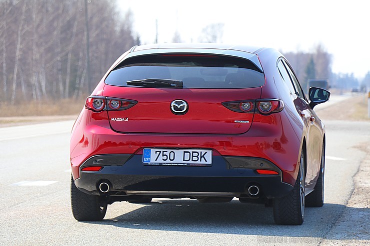 Travelnews.lv apceļo Dobeli, Īli un Rīgu ar jauno «Mazda3» 251193