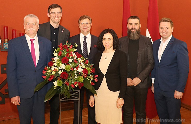 Travelnews.lv apmeklē Latvijas Republikas Saeimu, kur pirmo reizi svin Latgales kongresa dienu 252367