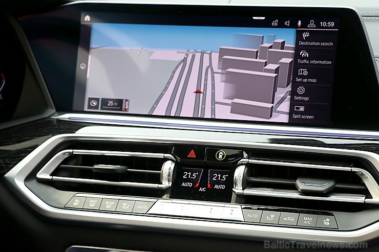 Latvijā prezentē 11.05.2019 pirmo luksus klases apvidus automobili «BMW X7» 253712