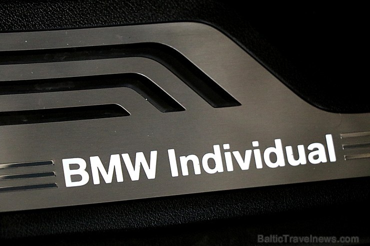 Latvijā prezentē 11.05.2019 pirmo luksus klases apvidus automobili «BMW X7» 253753
