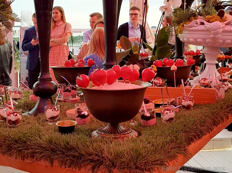 Andrejostas restorāns «Aqua Luna restaurant & bar» 17.05.2019 ar košu pasākumu atklāj vasaras sezonu Andrejostas restorāns «Aqua Luna restaurant & bar» 17.05.2019 ar košu pasākumu atklāj vasaras sezonu 254173