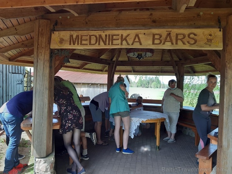 Rallija laikā ceļa posma P 37 apkārtnē tika apskatīti 25 tūrisma objekti. Šogad cīņā par galvenajām balvām devās 151 komanda ar vairāk nekā 670 dalībn Rallija laikā ceļa posma P 37 apkārtnē tika apskatīti 25 tūrisma objekti. Šogad cīņā par galvenajām balvām devās 151 komanda ar vairāk nekā 670 dalībn 254279