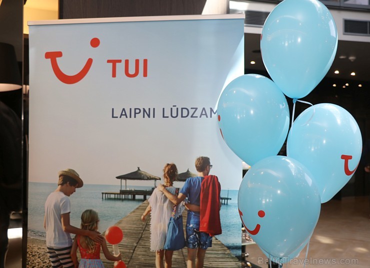 Tūroperators «TUI Latvija» viesnīcā «Pullman Riga Old Town» prezentē Spānijas naktsmītnes ceļojumu aģentiem Tūroperators «TUI Latvija» viesnīcā «Pullman Riga Old Town» prezentē Spānijas naktsmītnes ceļojumu aģentiem 255534