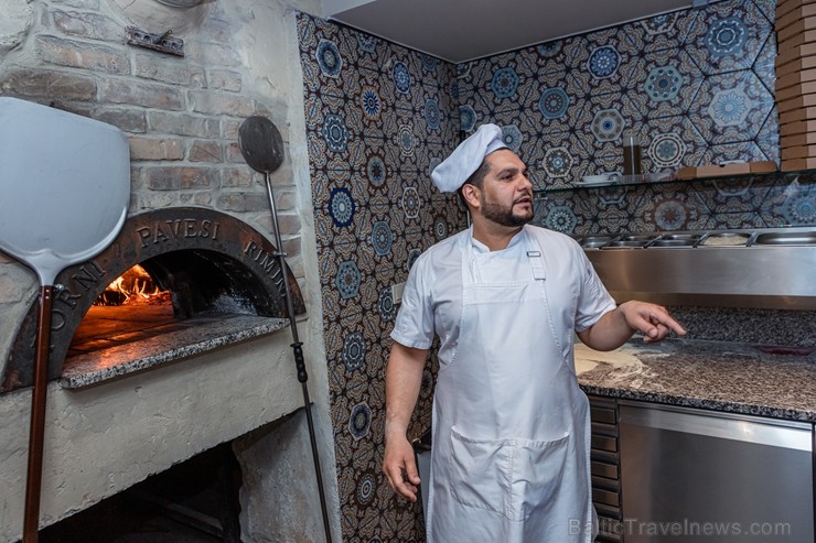 Nesen atklātajā restorānā Nesen atklātajā restorānā