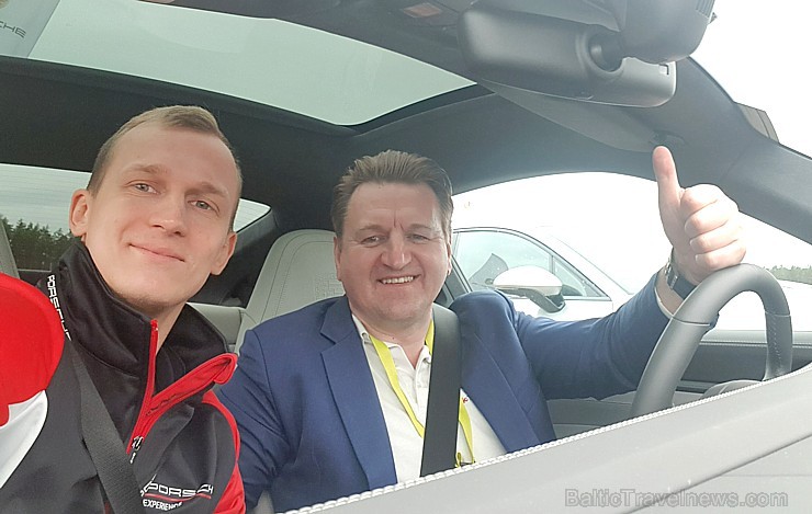 Travelnews.lv piedalās «Porsche Road Tour 2019» un izbauda 10 spēkratu spējas dažādos apstākļos 255625