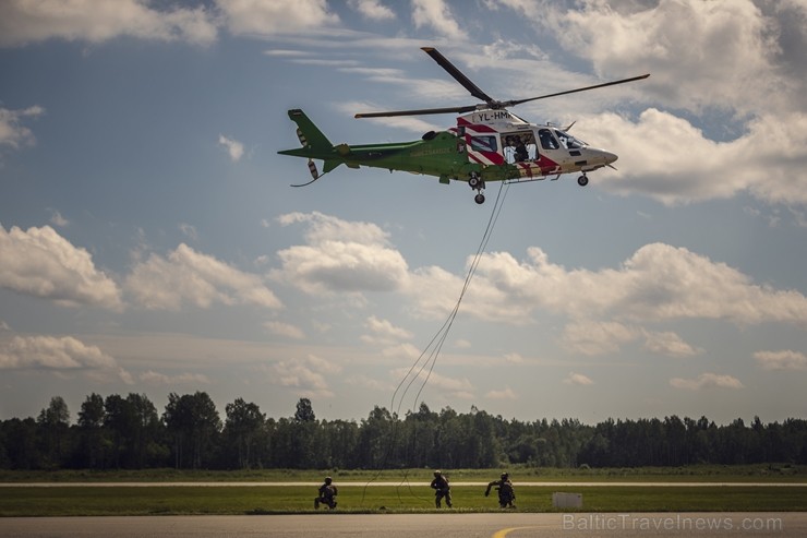 Aviācijas bāzē Lielvārdē 8.06.2019. norisinājās aviācijas paraugdemonstrējumi, kas veltīti Gaisa spēku simtgadei Aviācijas bāzē Lielvārdē 8.06.2019. norisinājās aviācijas paraugdemonstrējumi, kas veltīti Gaisa spēku simtgadei 256492
