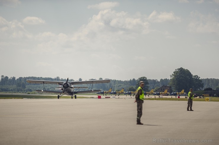 Aviācijas bāzē Lielvārdē 8.06.2019. norisinājās aviācijas paraugdemonstrējumi, kas veltīti Gaisa spēku simtgadei Aviācijas bāzē Lielvārdē 8.06.2019. norisinājās aviācijas paraugdemonstrējumi, kas veltīti Gaisa spēku simtgadei 256522