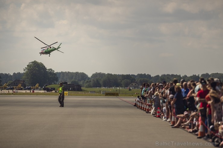 Aviācijas bāzē Lielvārdē 8.06.2019. norisinājās aviācijas paraugdemonstrējumi, kas veltīti Gaisa spēku simtgadei Aviācijas bāzē Lielvārdē 8.06.2019. norisinājās aviācijas paraugdemonstrējumi, kas veltīti Gaisa spēku simtgadei 256534