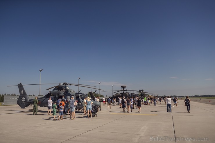 Aviācijas bāzē Lielvārdē 8.06.2019. norisinājās aviācijas paraugdemonstrējumi, kas veltīti Gaisa spēku simtgadei Aviācijas bāzē Lielvārdē 8.06.2019. norisinājās aviācijas paraugdemonstrējumi, kas veltīti Gaisa spēku simtgadei 256550
