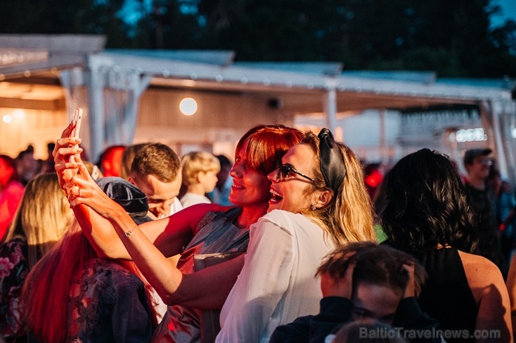15.06.2019. Legend kvartāls Jūrmalā pārtapa krāšņā un gardā pasakā, ko organizēja Resto-Rātors restorānu grupa 15.06.2019. Legend kvartāls Jūrmalā pārtapa krāšņā un gardā pasakā, ko organizēja Resto-Rātors restorānu grupa 257399