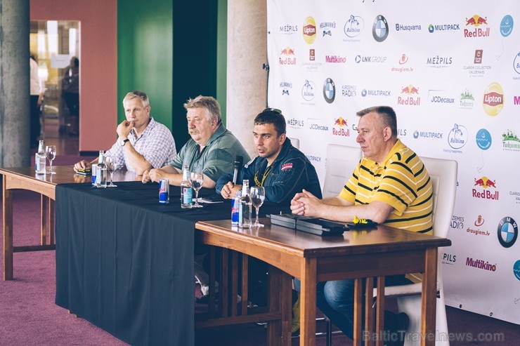 Tukumā rīko aviošova «Wings Over Baltics Airshow 2019» preses konferenci. Šovs norisināsies Lidostā Tukumā rīko aviošova «Wings Over Baltics Airshow 2019» preses konferenci. Šovs norisināsies Lidostā