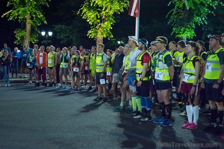 Vēsturiskais 107 km skrējiensoļojums Rīga - Valmiera šogad atzīmē 30 gadu jubileju. Pirmais skrējiens norisinājās 1989. gadā - trīs dienas pēc leģendā Vēsturiskais 107 km skrējiensoļojums Rīga - Valmiera šogad atzīmē 30 gadu jubileju. Pirmais skrējiens norisinājās 1989. gadā - trīs dienas pēc leģendā 257874