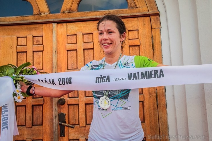 Vēsturiskais 107 km skrējiensoļojums Rīga - Valmiera šogad atzīmē 30 gadu jubileju. Pirmais skrējiens norisinājās 1989. gadā - trīs dienas pēc leģendā Vēsturiskais 107 km skrējiensoļojums Rīga - Valmiera šogad atzīmē 30 gadu jubileju. Pirmais skrējiens norisinājās 1989. gadā - trīs dienas pēc leģendā 257910