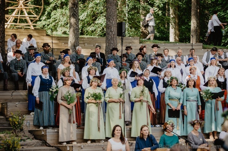 Šogad aprit 155. gadskārta kopš pirmajām dziesmu dienām, kas norisinājās Valmieras pusē - Dikļos Šogad aprit 155. gadskārta kopš pirmajām dziesmu dienām, kas norisinājās Valmieras pusē - Dikļos 258120