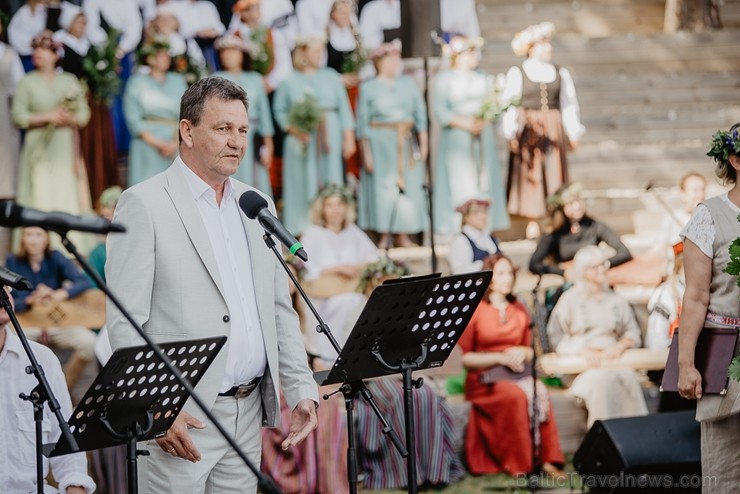 Šogad aprit 155. gadskārta kopš pirmajām dziesmu dienām, kas norisinājās Valmieras pusē - Dikļos Šogad aprit 155. gadskārta kopš pirmajām dziesmu dienām, kas norisinājās Valmieras pusē - Dikļos 258124