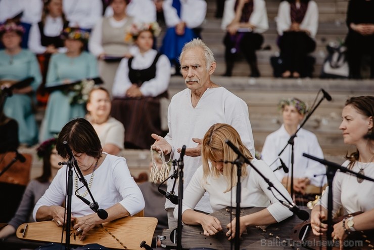 Šogad aprit 155. gadskārta kopš pirmajām dziesmu dienām, kas norisinājās Valmieras pusē - Dikļos Šogad aprit 155. gadskārta kopš pirmajām dziesmu dienām, kas norisinājās Valmieras pusē - Dikļos 258155