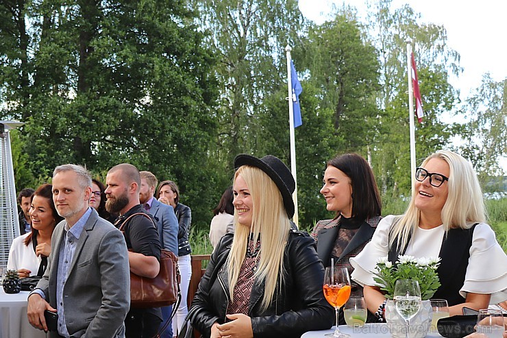 Baltezera krastā ir atvērts jauns un perspektīvs restorāns «Lake House Resto» 258618