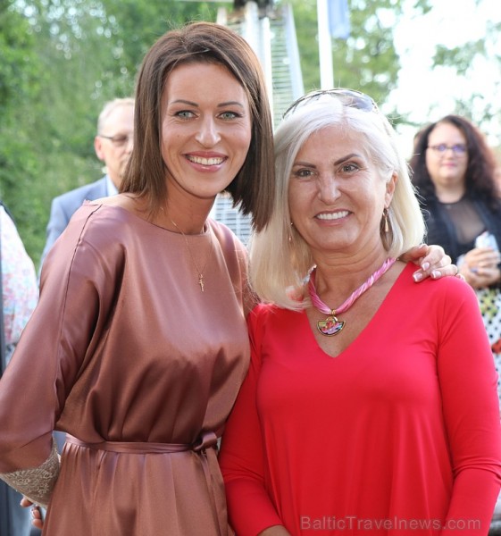 Baltezera krastā ir atvērts jauns un perspektīvs restorāns «Lake House Resto» 258666