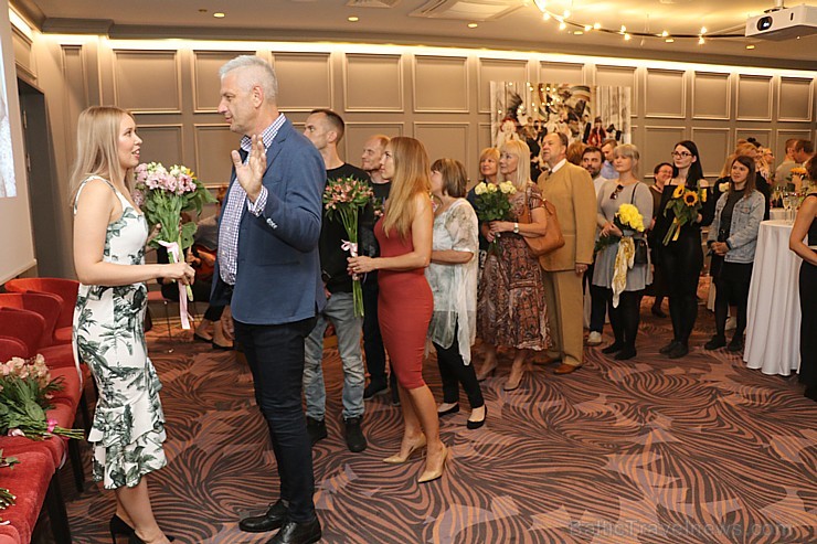 Jaunā māksliniece Agate Bernāne rīko personālo izstādi viesnīcā «Grand Poet by Semarah Hotels» 258852