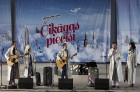 Muzikālā izrāde «Čikāgas piecīši. Leģendu atgriešanās» apceļo Latvijas pilsētas un mazpilsētas