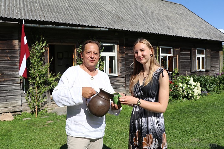 Travelnews.lv apmeklē Latgales tradicionālās kultūras centru «Latgaļu sāta» 259387