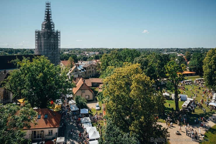 Cēsis aktīvi svin pilsētas svētkus «Cēsis 813» 259411