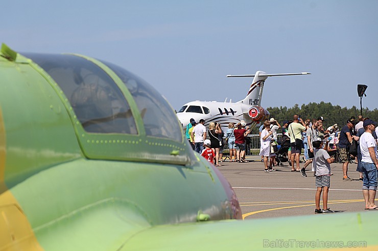Tukumā 2019.gada 20. un 21.jūlijā kuplā skaitā pulcējas avio šova cienītāji uz «Wings Over Baltics Airshow 2019» Tukumā 2019.gada 20. un 21.jūlijā kuplā skaitā pulcējas avio šova cienītāji uz «Wings Over Baltics Airshow 2019» 259456