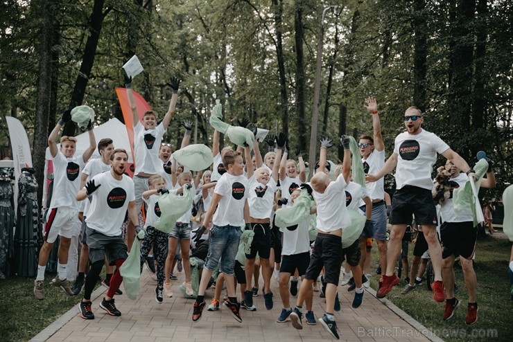 Ar svētku koncertiem, sportiskām aktivitātēm un pat dabai draudzīgiem pasākumiem svin 10. Balvu novada svētkus Ar svētku koncertiem, sportiskām aktivitātēm un pat dabai draudzīgiem pasākumiem svin 10. Balvu novada svētkus