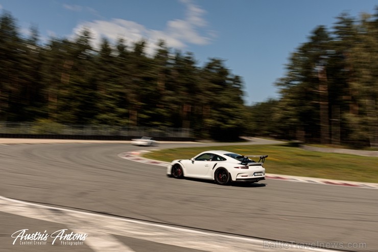 Gran Turismo apvieno 4 800 dalībniekus no dažādām pasaules daļām – lielākoties autobraucēji ir no Ziemeļeiropas, tomēr labi pārstāvēta ir arī ASV, Die Gran Turismo apvieno 4 800 dalībniekus no dažādām pasaules daļām – lielākoties autobraucēji ir no Ziemeļeiropas, tomēr labi pārstāvēta ir arī ASV, Die 259962