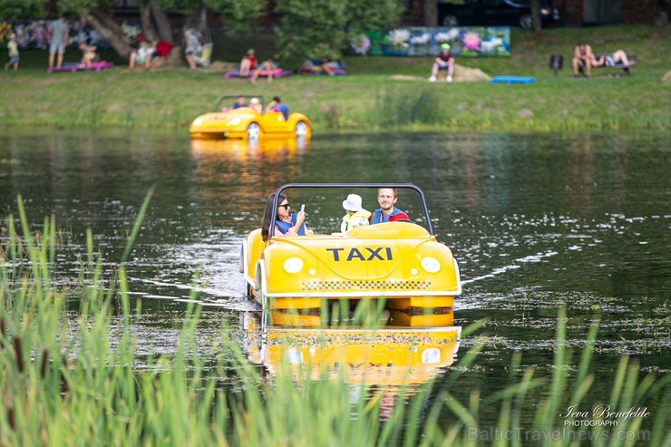 Jau divdesmit ceturto reizi Kuldīgā ar plašu pasākumu klāstu svinēja festivālu Jau divdesmit ceturto reizi Kuldīgā ar plašu pasākumu klāstu svinēja festivālu