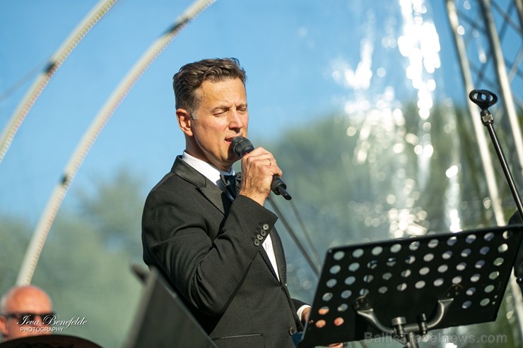 Jau divdesmit ceturto reizi Kuldīgā ar plašu pasākumu klāstu svinēja festivālu Jau divdesmit ceturto reizi Kuldīgā ar plašu pasākumu klāstu svinēja festivālu