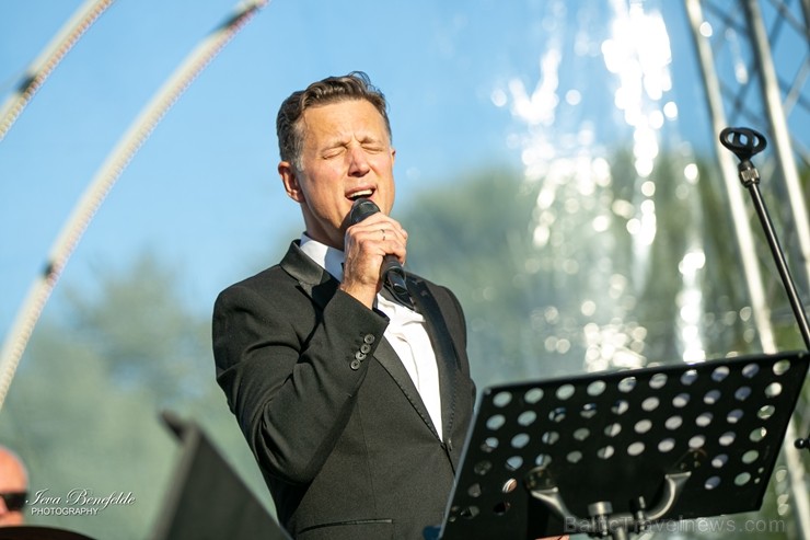 Jau divdesmit ceturto reizi Kuldīgā ar plašu pasākumu klāstu svinēja festivālu Jau divdesmit ceturto reizi Kuldīgā ar plašu pasākumu klāstu svinēja festivālu