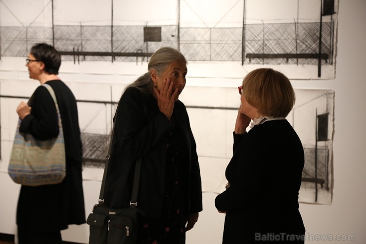 Uz Daugavpils Marka Rotko mākslas centru atceļojuši jauni mākslinieka darbu oriģināli 260215