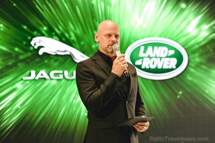 Ar ekskluzīvu auto prezentāciju Jaguar Land Rover zīmolu pārstāvis Inchcape Motors atklāj Baltijā lielāko Jaguar Land Rover autocentru Ar ekskluzīvu auto prezentāciju Jaguar Land Rover zīmolu pārstāvis Inchcape Motors atklāj Baltijā lielāko Jaguar Land Rover autocentru 260544