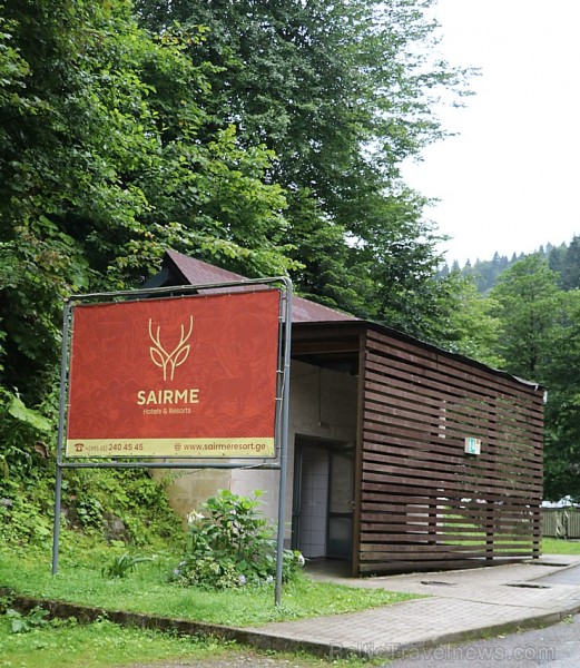 Balneoloģiskajā kūrortā Sairme atpūtnieki dzer kalnu avotu ūdeni un sporto 261843