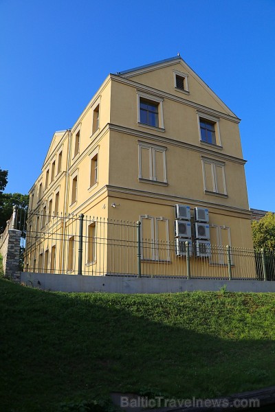 Pārdaugavas restorāns «Hercogs Fabrika» piedāvā jahtas izbraucienu ar romantiskām vakariņām pārim vai arī grupai Pārdaugavas restorāns «Hercogs Fabrika» piedāvā jahtas izbraucienu ar romantiskām vakariņām pārim vai arī grupai 261904