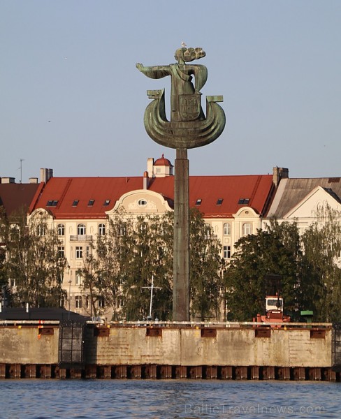Pārdaugavas restorāns «Hercogs Fabrika» piedāvā jahtas izbraucienu ar romantiskām vakariņām pārim vai arī grupai Pārdaugavas restorāns «Hercogs Fabrika» piedāvā jahtas izbraucienu ar romantiskām vakariņām pārim vai arī grupai 261939