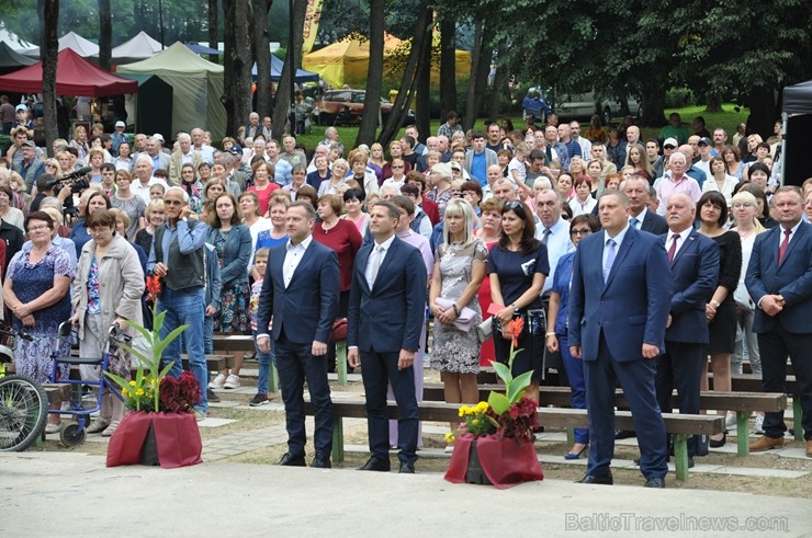 Ar seno arodu svētku tirdziņu Ar seno arodu svētku tirdziņu