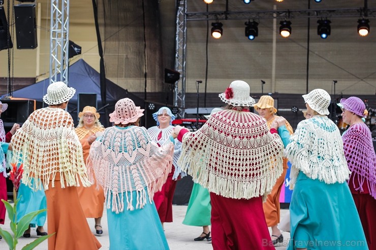 Ar seno arodu svētku tirdziņu Ar seno arodu svētku tirdziņu