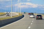 Travelnews.lv izbrauc Gruzijas autostrādes, kalnu asfalta ceļus un vēro dažādos žogu vārtus