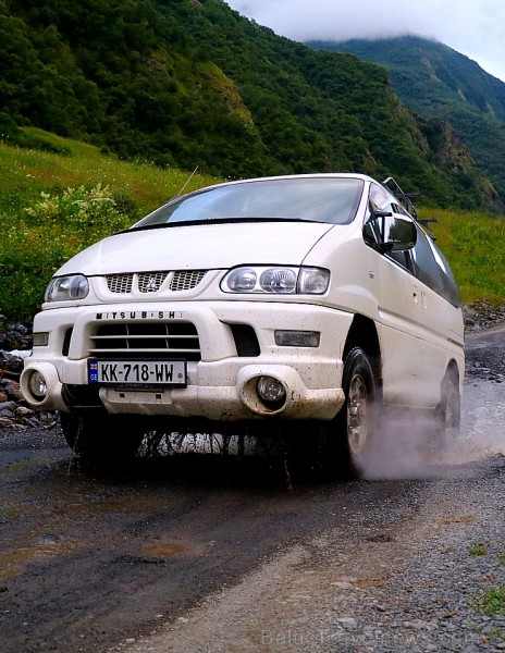 Travelnews.lv ar 4x4 mikroautobusu dodas Kaukāza kalnu maršrutā Datvijvari - Kistani - Khevsureti. Atbalsta: Georgia.Travel Travelnews.lv ar 4x4 mikroautobusu dodas Kaukāza kalnu maršrutā Datvijvari - Kistani - Khevsureti. Atbalsta: Georgia.Travel 262894
