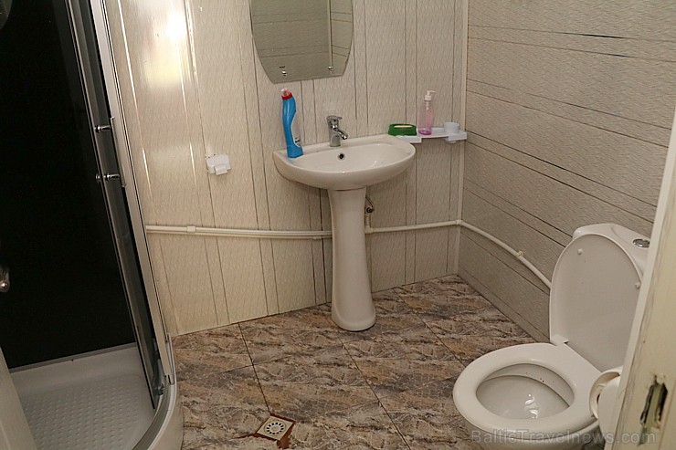 Travelnews.lv izbauda viesu nama «Jujuna’s guesthouse» viesmīlību Šatili ciemā. Atbalsta: Georgia.Travel Travelnews.lv izbauda viesu nama «Jujuna’s guesthouse» viesmīlību Šatili ciemā. Atbalsta: Georgia.Travel 263066